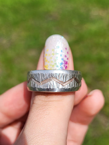 Native American Zig-Zag Sterling Silver Ring - Size 12