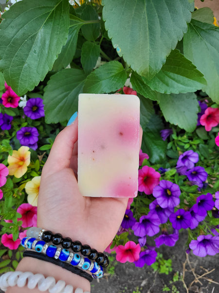 GOOD WITCH Cold-Pressed Shea Butter Soap