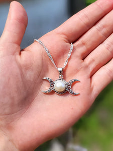Pearl in Moon Phases Sterling Silver Pendant