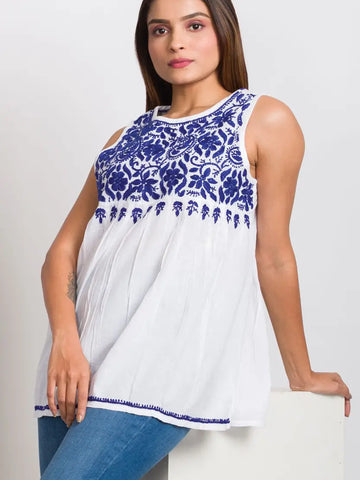 Divyani Sleeveless Top