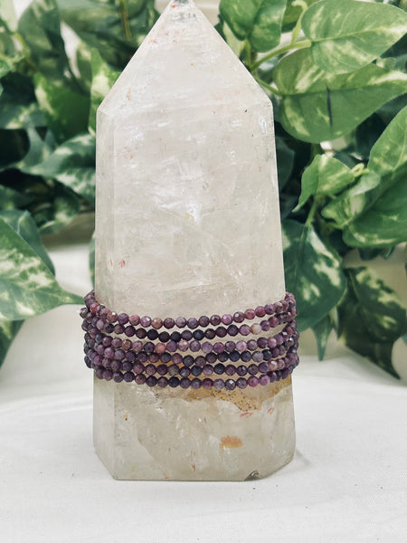 Ruby in Kyanite 3mm Elastic Bracelets