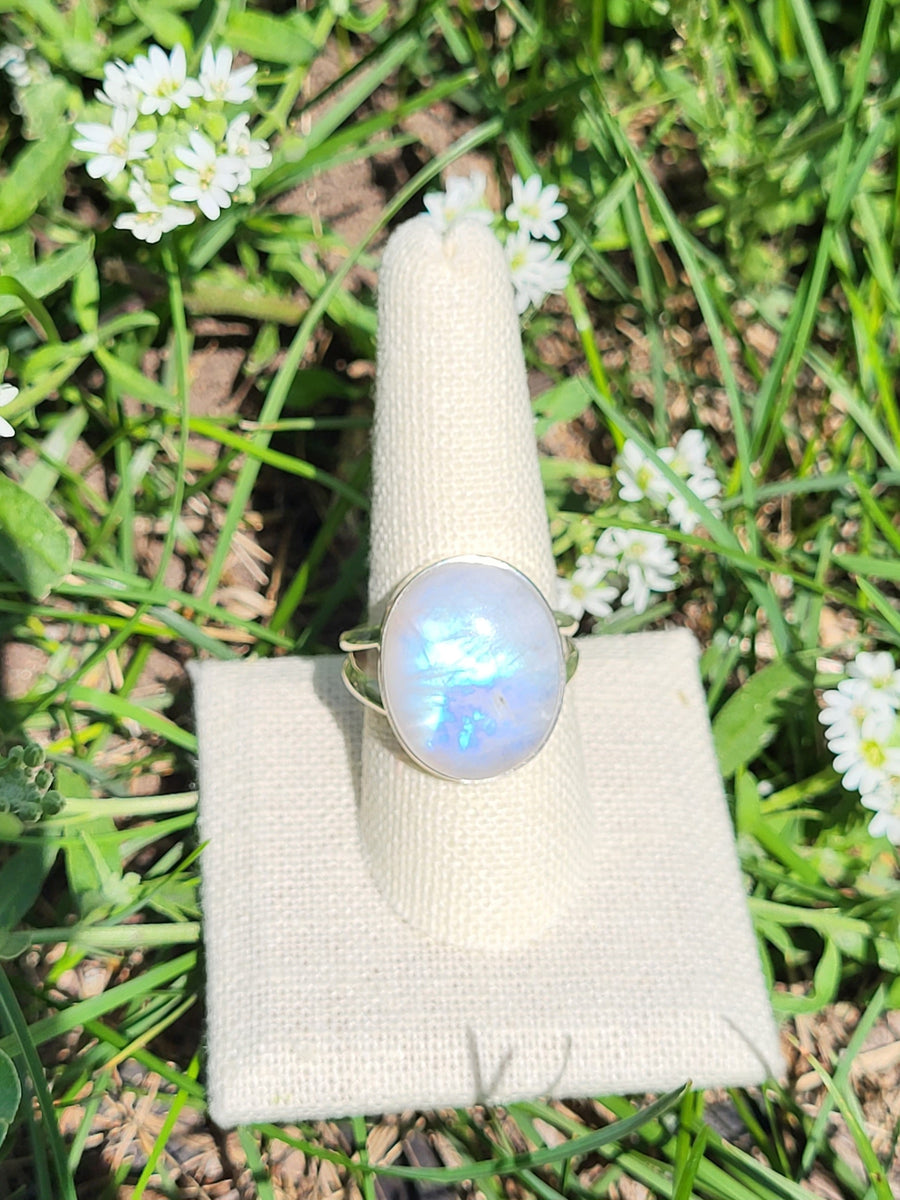 Simple Moonstone Rings – The Pearl of Door County