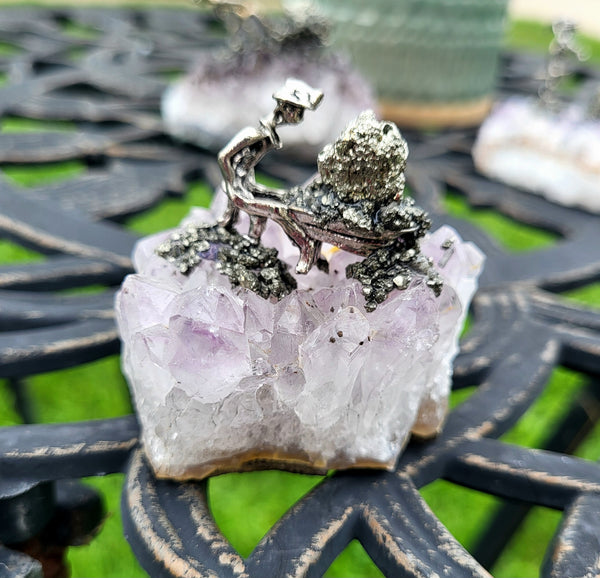 Amethyst or Fluorite Miner