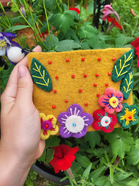 Felted Flower Coin Purse