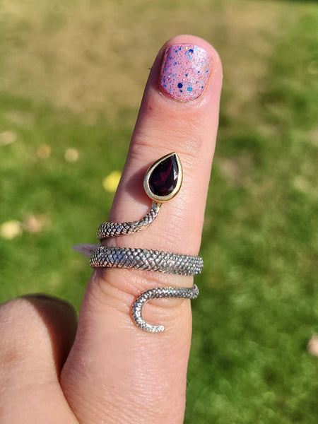 Bezel Set Faceted Gemstoneon Gothic Snake Ring - Sterling Silver