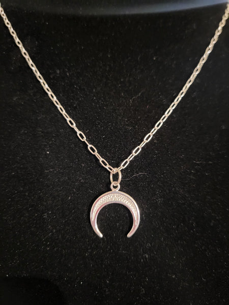 Luxe Sterling Silver Crescent Moon Necklace - DaniAWESOME