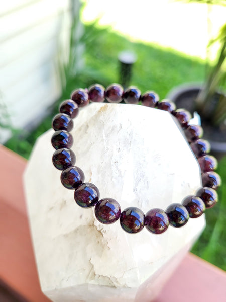 Garnet Elastic Bracelet