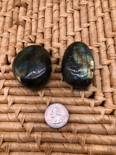 Labradorite Palm Stone - The Pearl of Door County